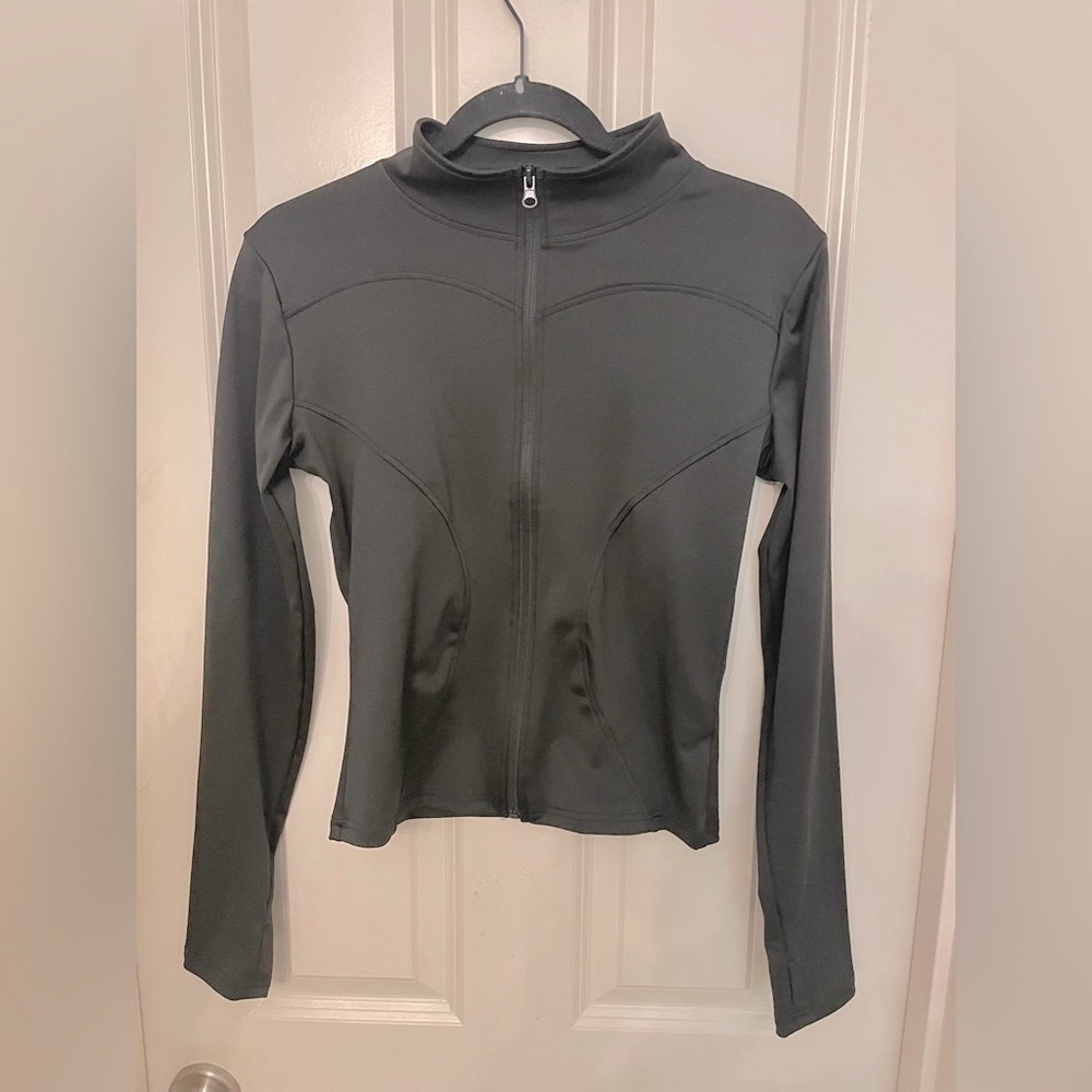 Black sports workout jacket